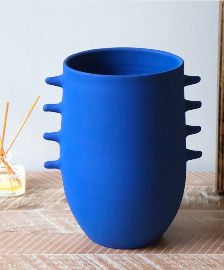 vase