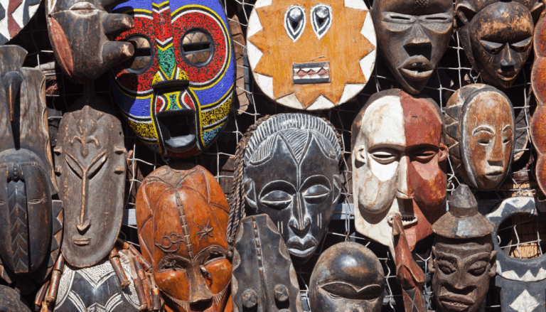 Quelle est la signification des masques dans la culture africaine ?